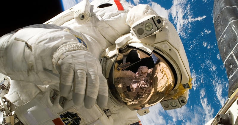 Améliorer le confort sonore dans un petit espace : 10 astuces qui changent tout